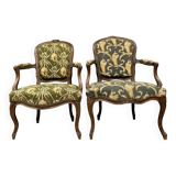 Pair of Louis XV period cabriolet armchairs in carved wood, 18th century