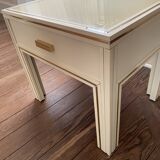 Bedside table / End table