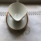 Fine porcelain table service