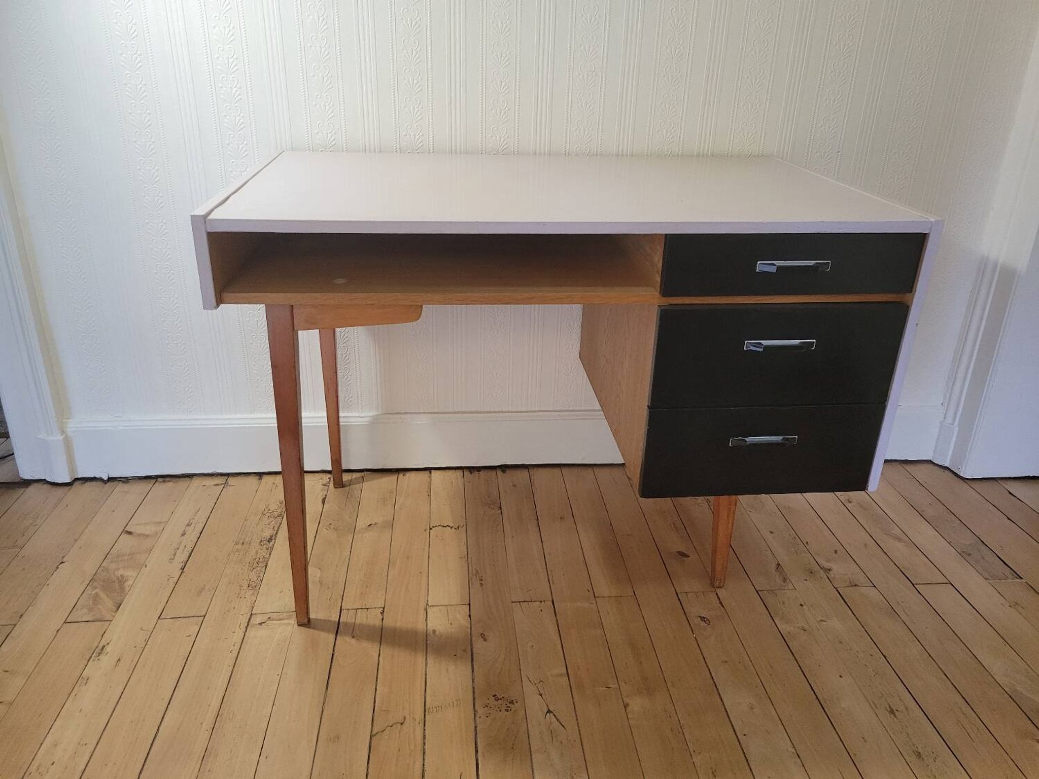Bureau pieds compas vers1970