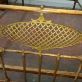 Iron bed garden bench