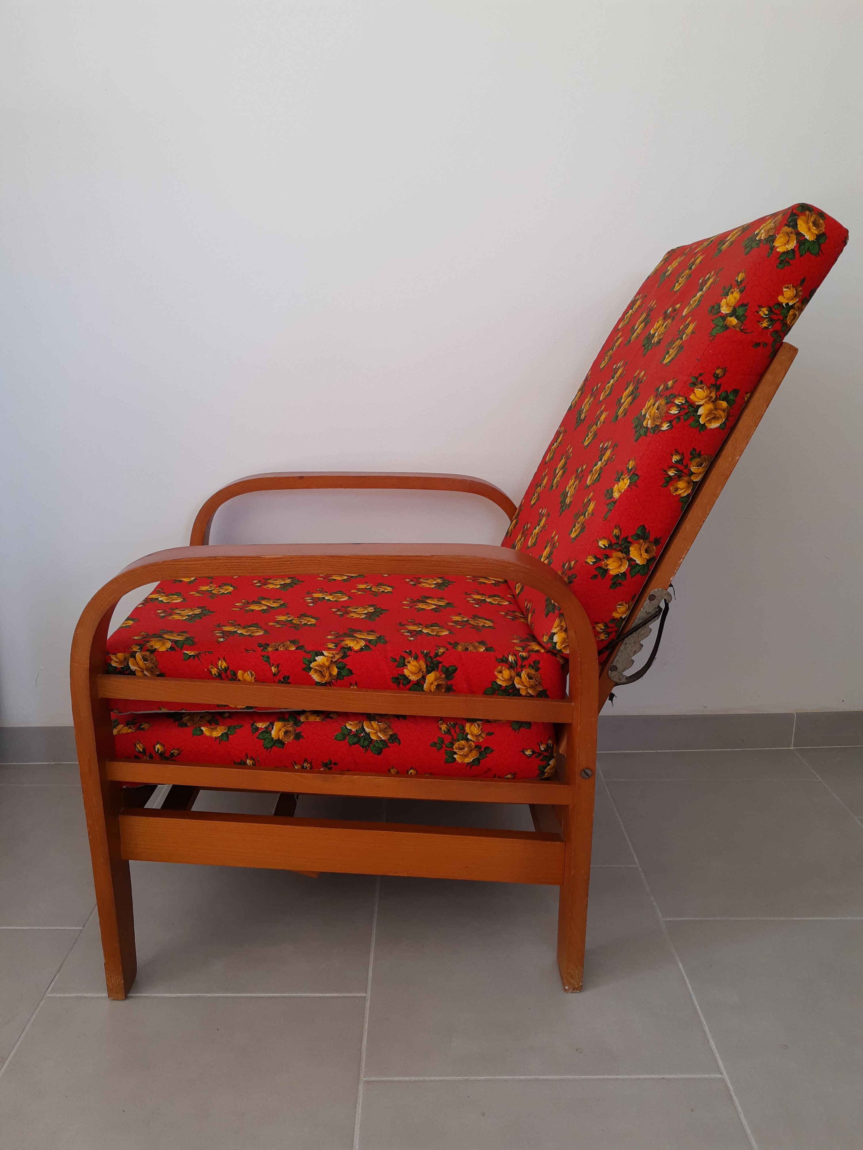 Vintage relax armchair