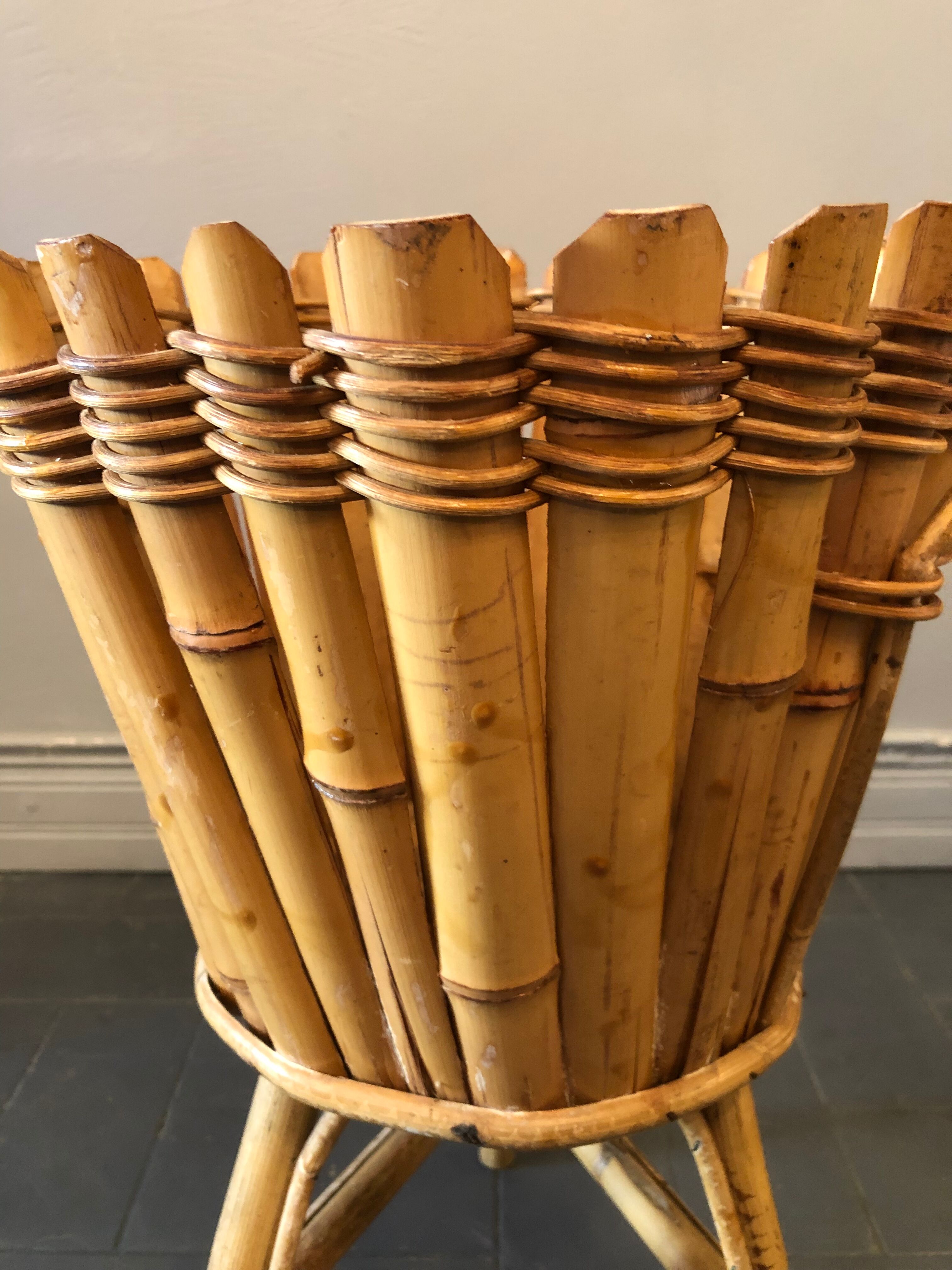 Plant holder, rattan pot cover