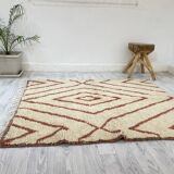 Handcrafted moroccan berber carpet 160 x 128 cm