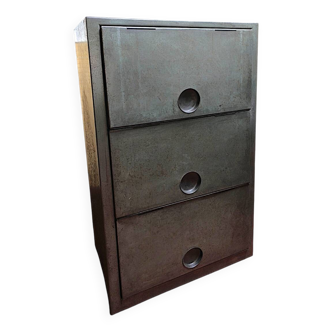 Industrial furniture with sliding flaps