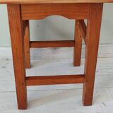 Rustic stool in solid pine
