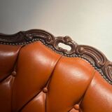 Fauteuil cuir type chesterfield