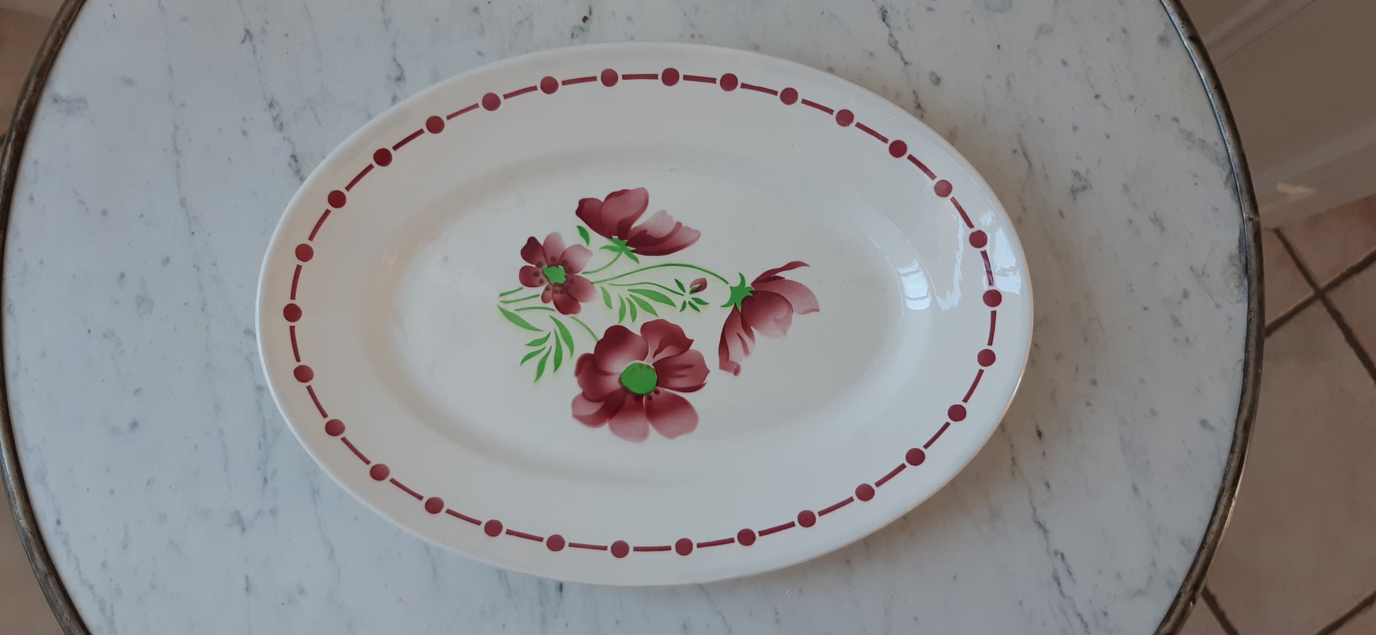 Oval dish Digoin Sarreguemines model "Madelon" years 30-40