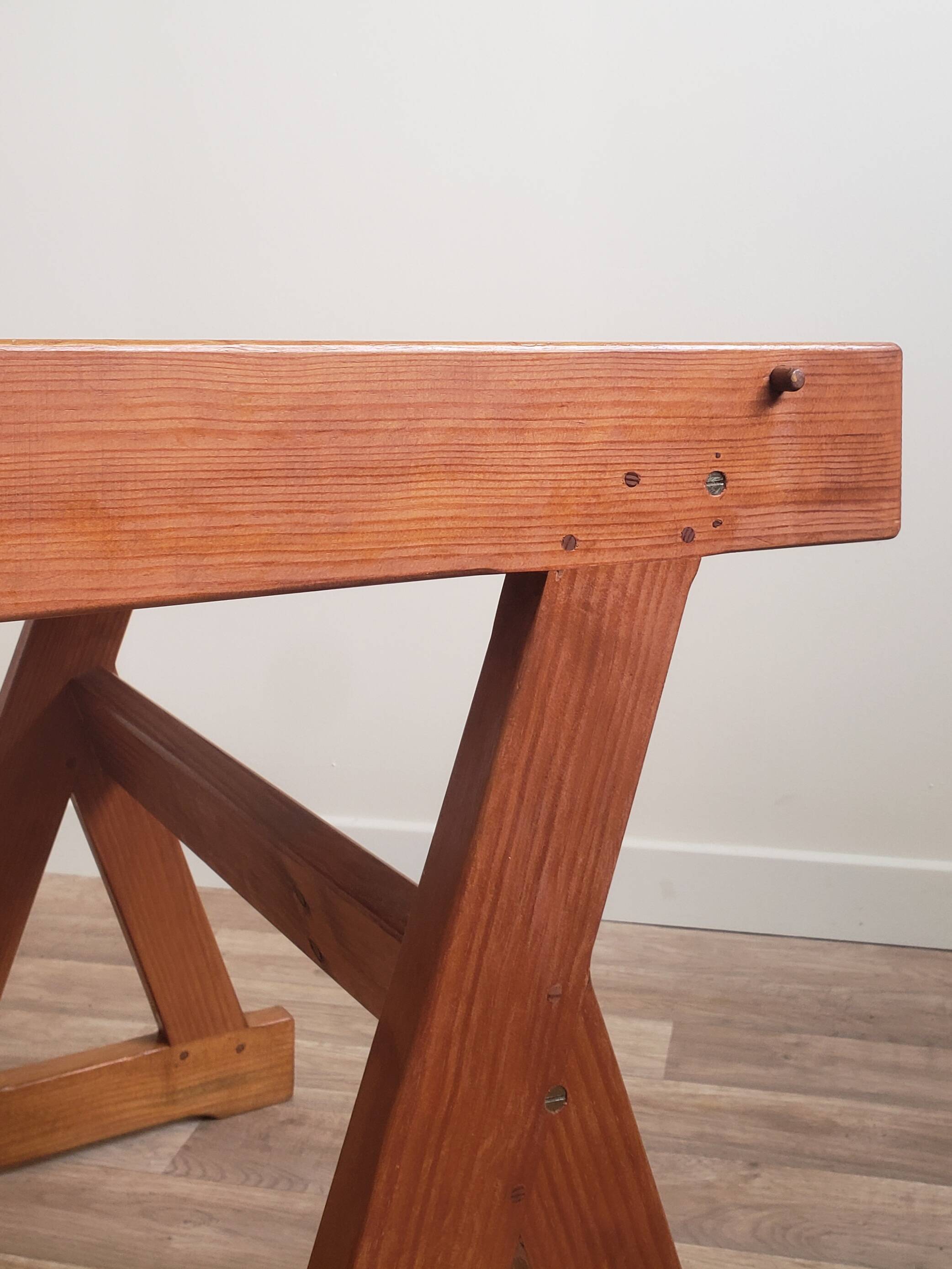 Vintage desk / Lectern