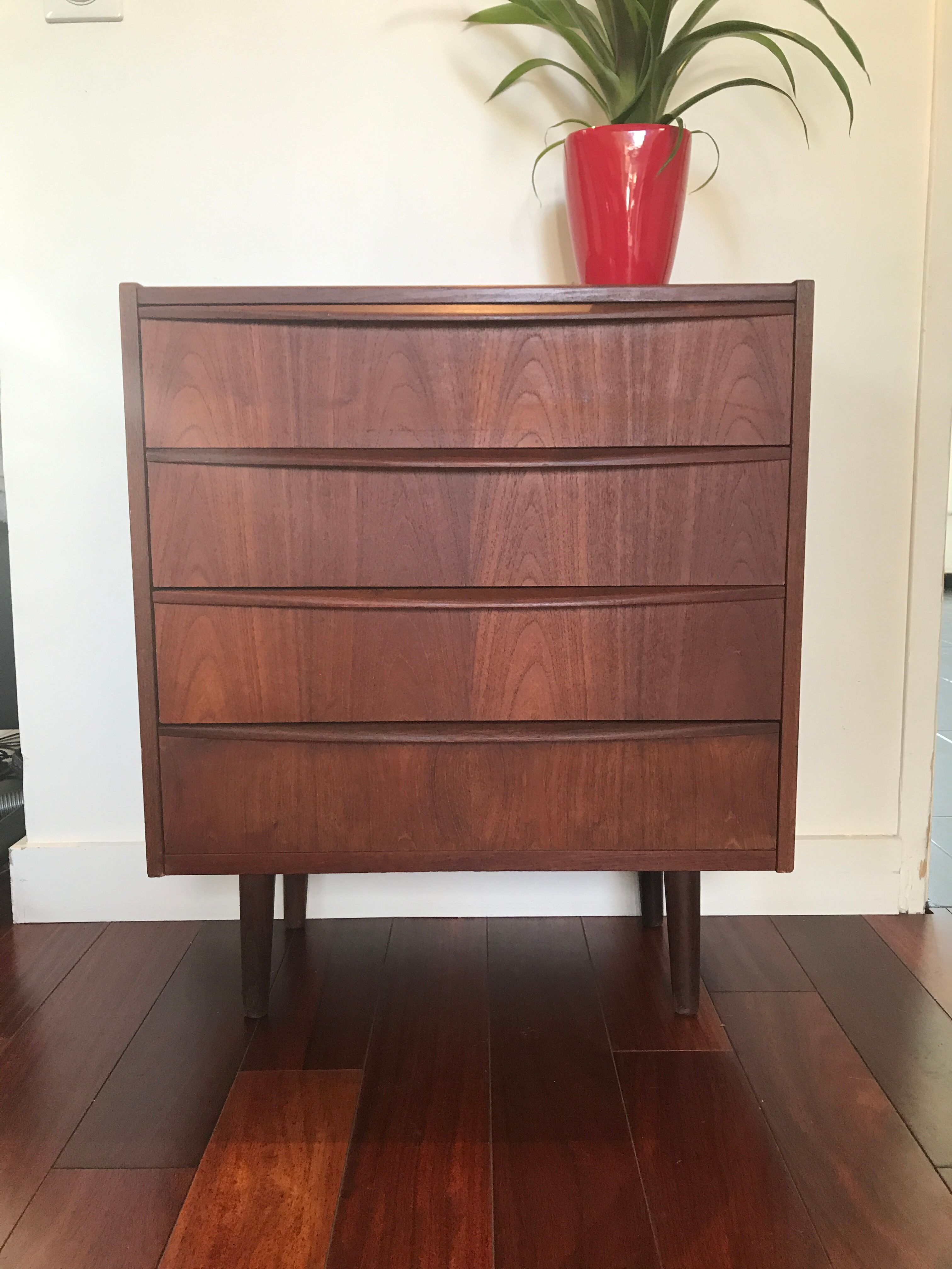 Scandinavian chest of drawers, 1960