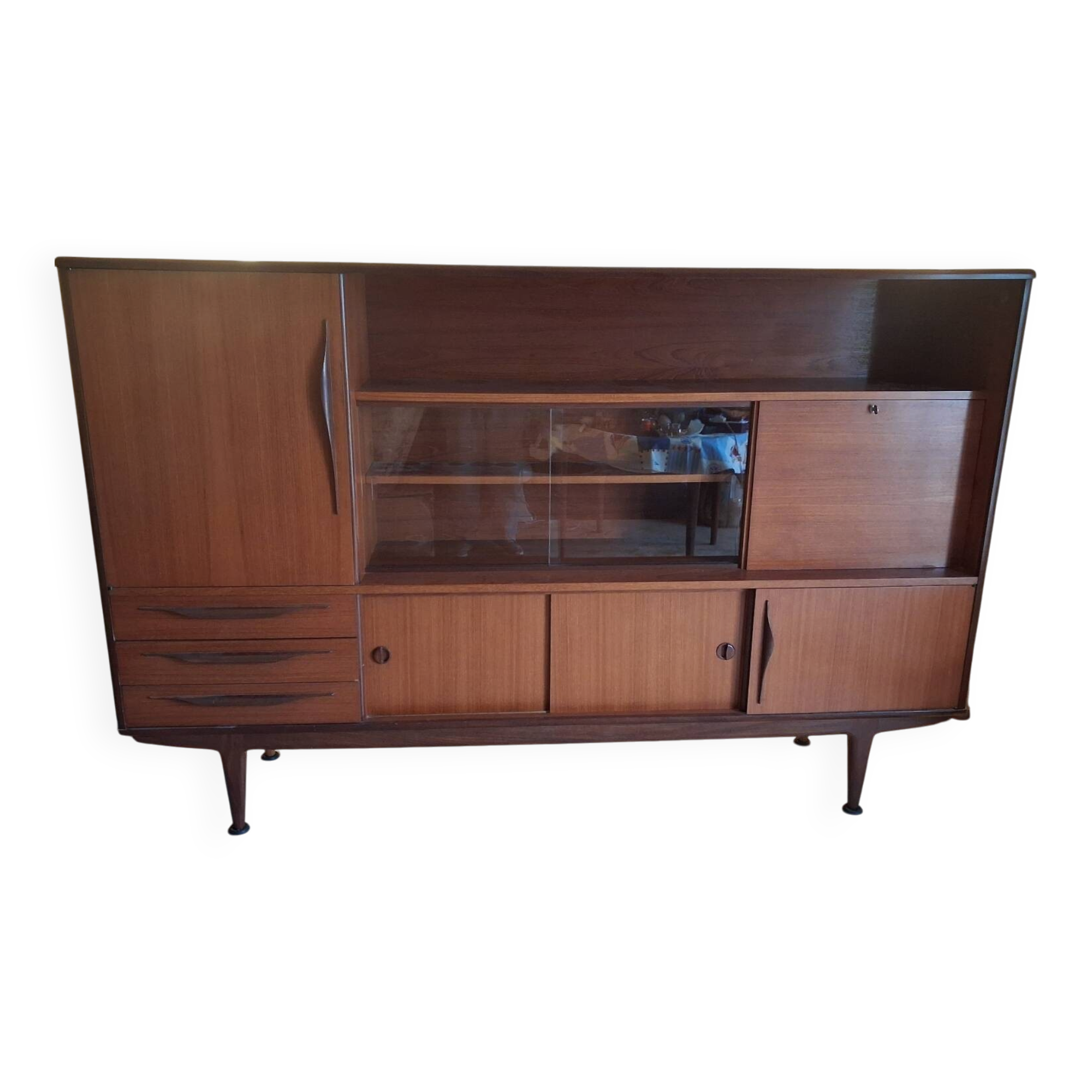 Vintage buffet