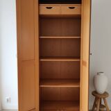 Armoire Parisienne Vintage Rénovée – Bois Brut – Années 50