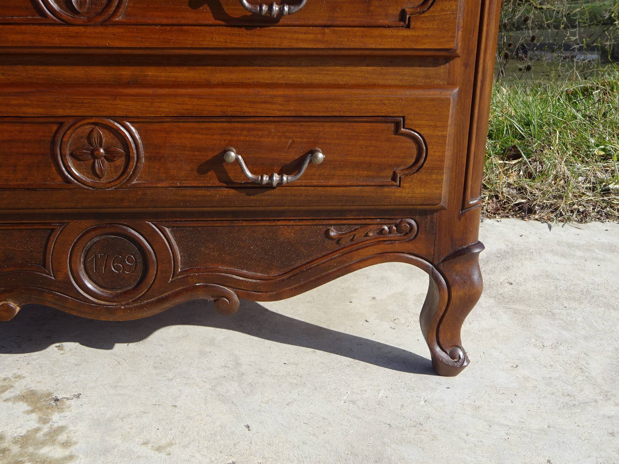 3-in-1 furniture: chest of drawers, secretary, and display cabinet, in walnut.
