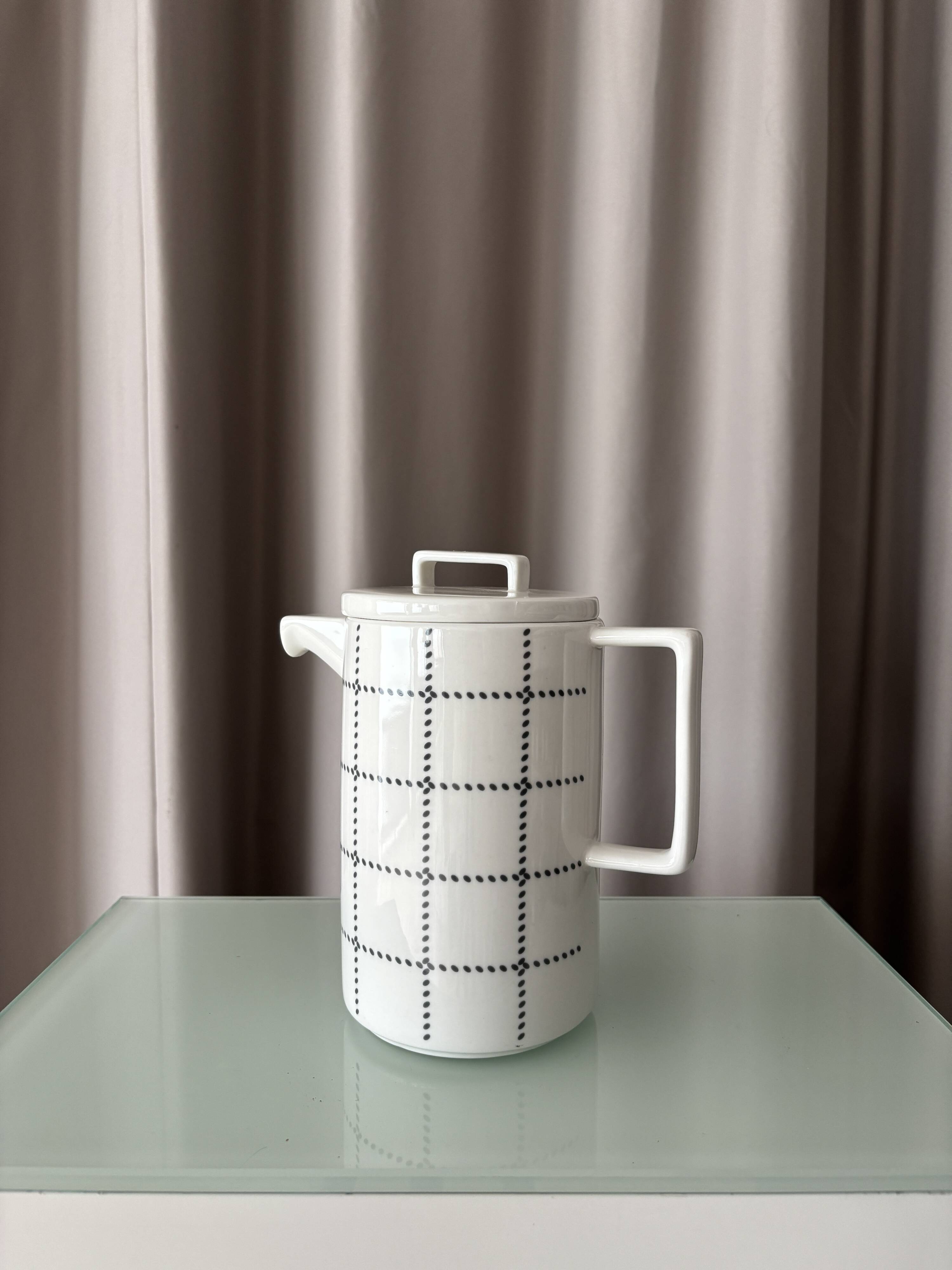 Vinga of Sweden Scandinavian Ceramic Teapot
