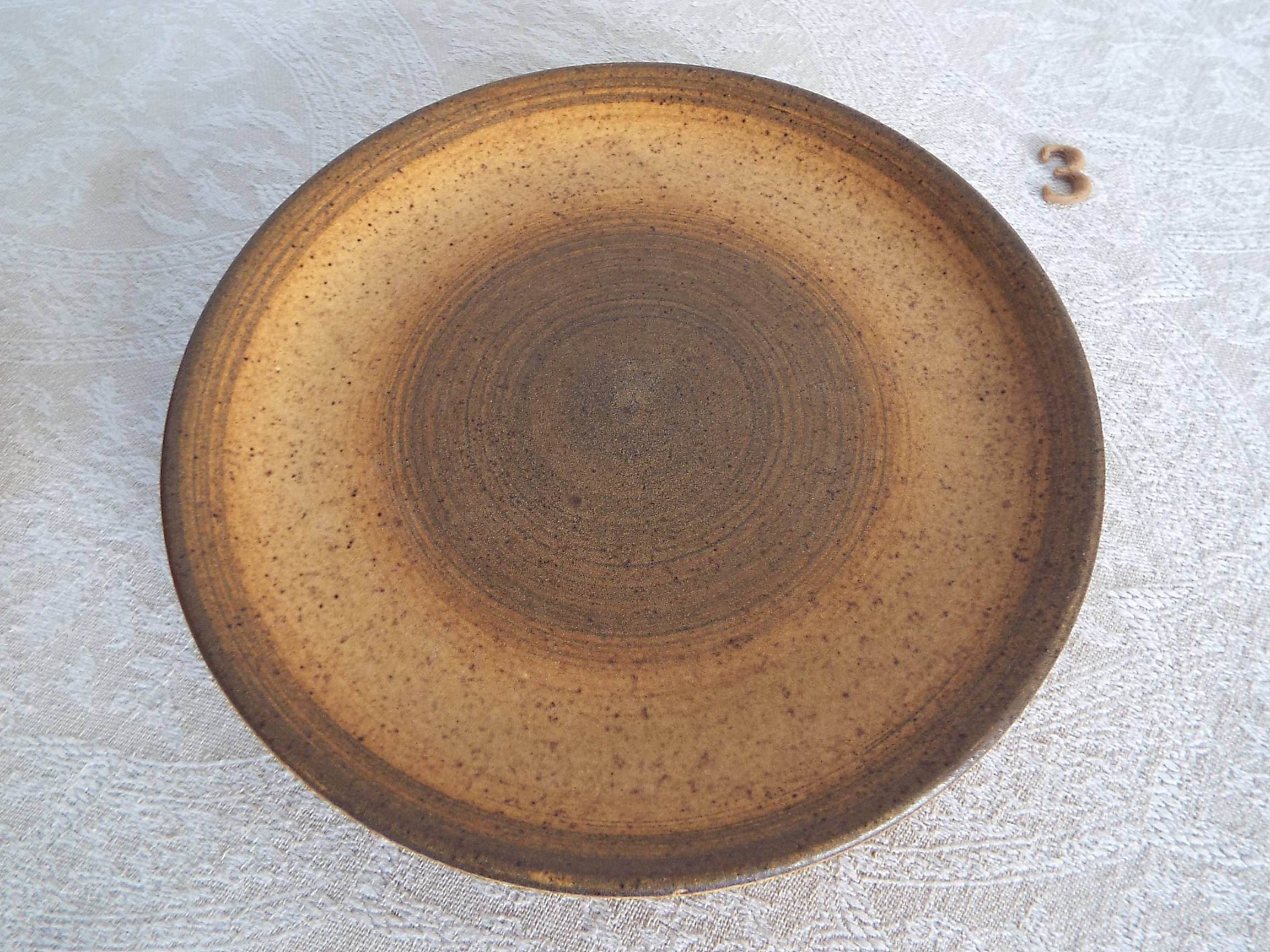 6 Longchamp stoneware dessert plates