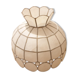 Mother-of-pearl suspension