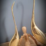 Duo brass swans