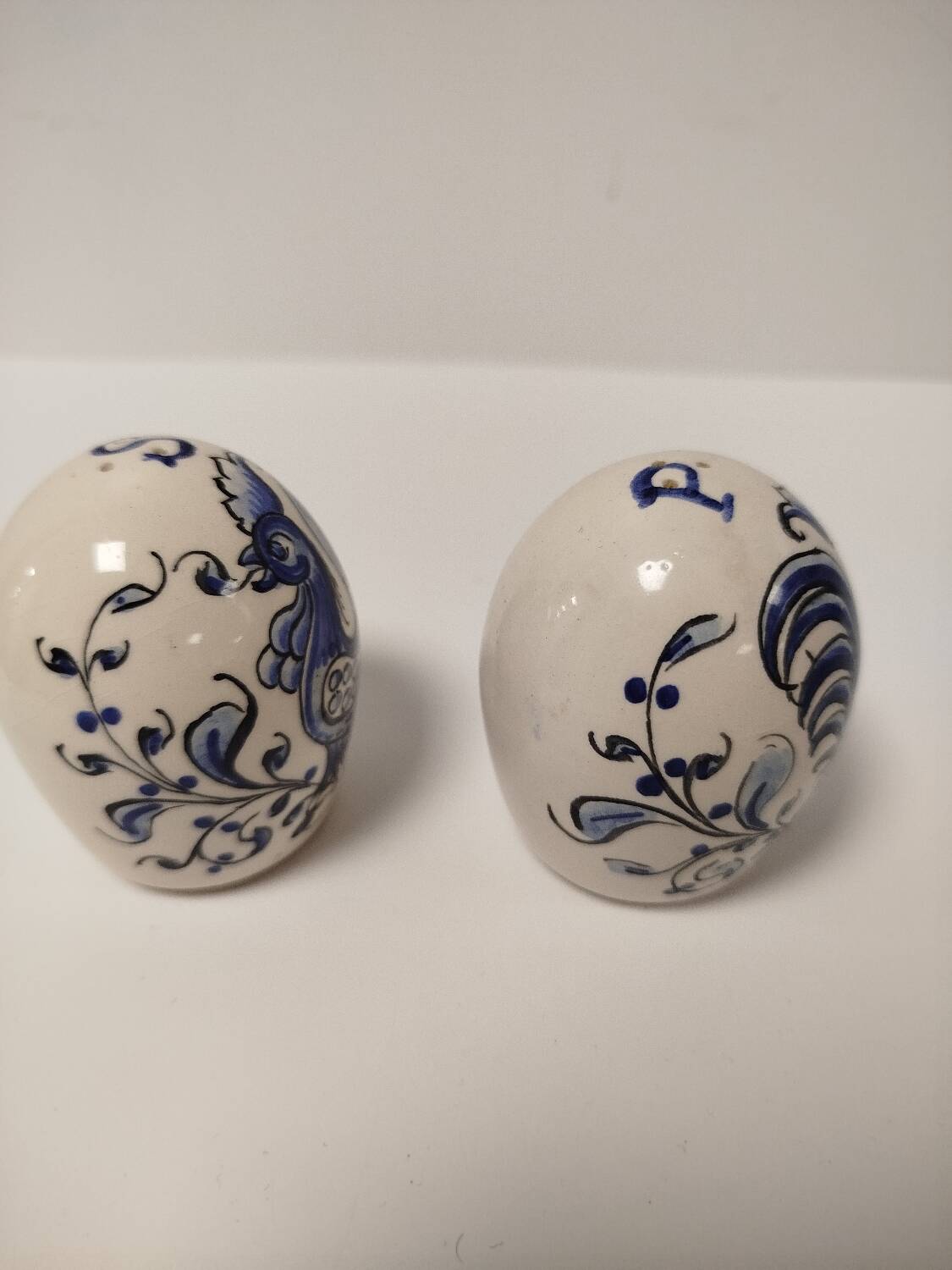 Blue Rooster Ceramic Salt and Pepper Shaker