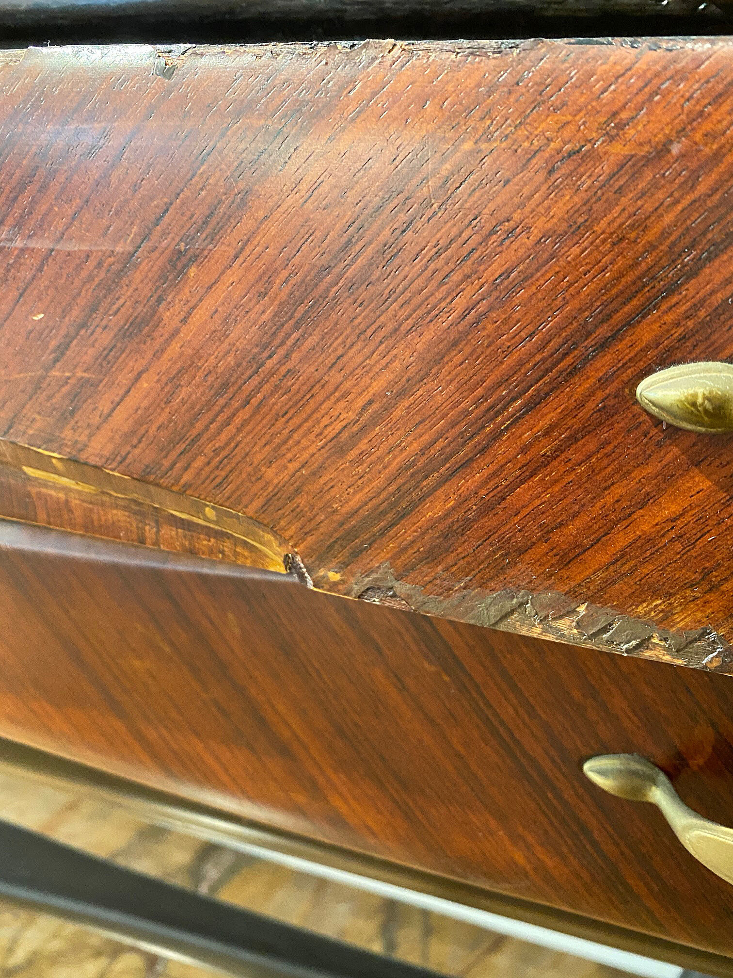 Italian Mid-Century Chest of Drawers with mirror