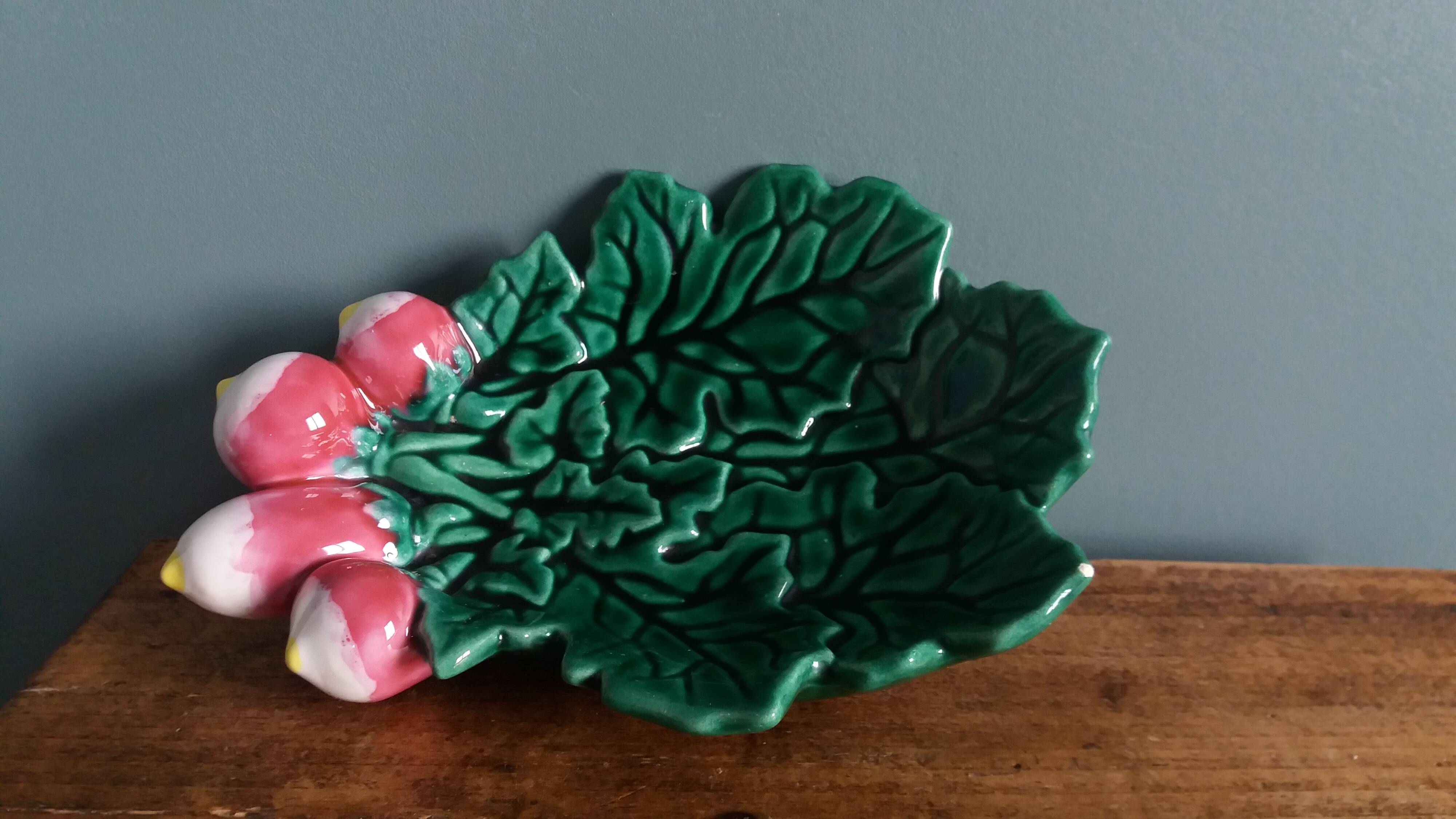 Radish dish in Vallauris slipware