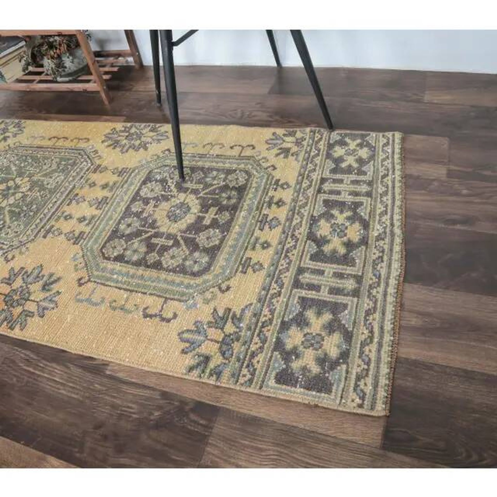 Turkish Handwoven Wool Kilim Rug 89x351