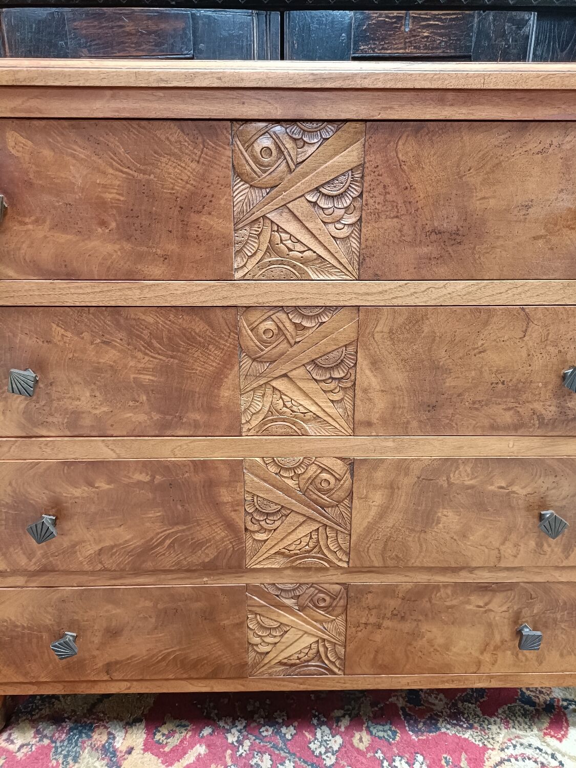 Commode Art-déco années 40, placage noyer