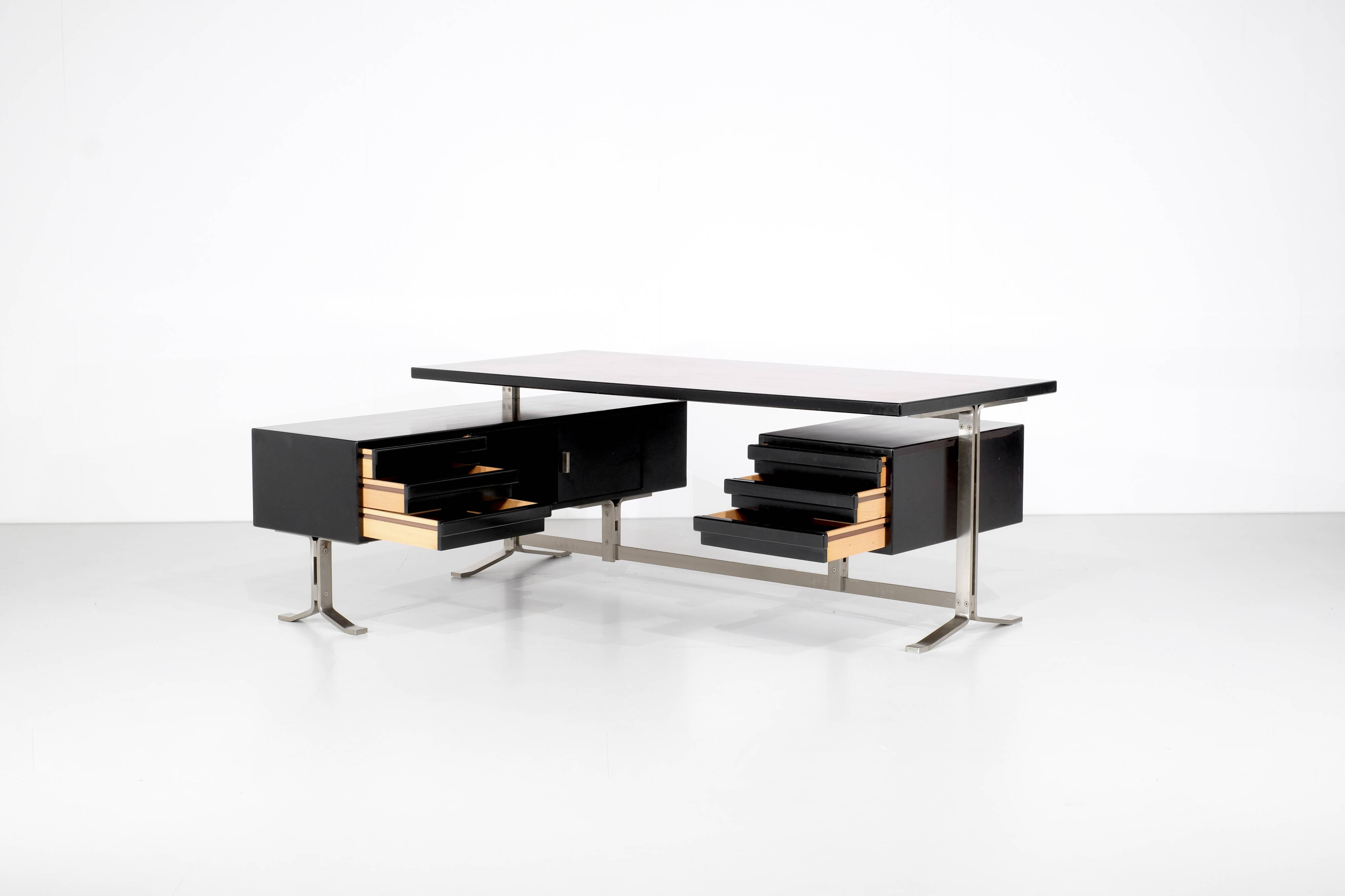 Desk by Gianni Moscatelli for Formanova, Italy 1970.