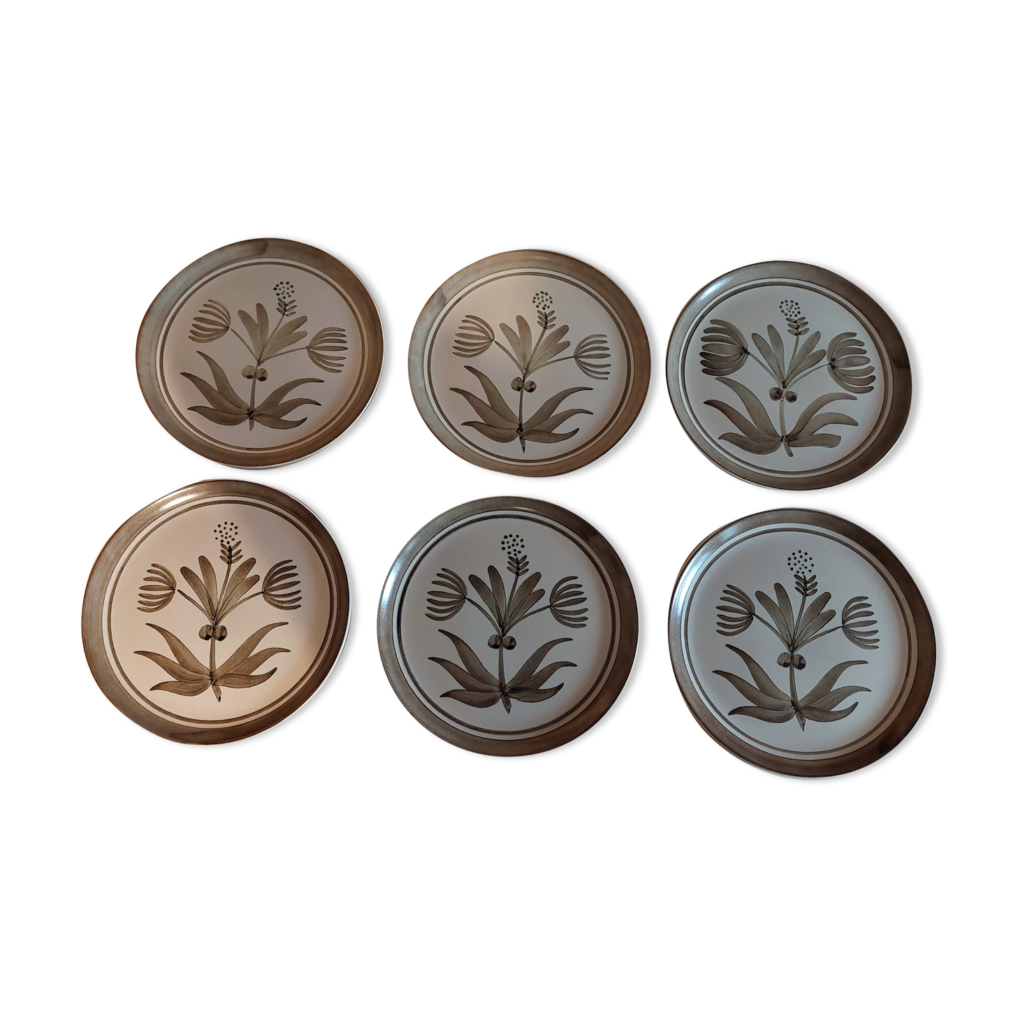Vintage flat plates in sandstone series of six marked Longchamp