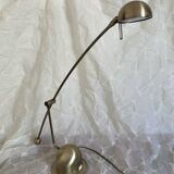 Massive desk lamp