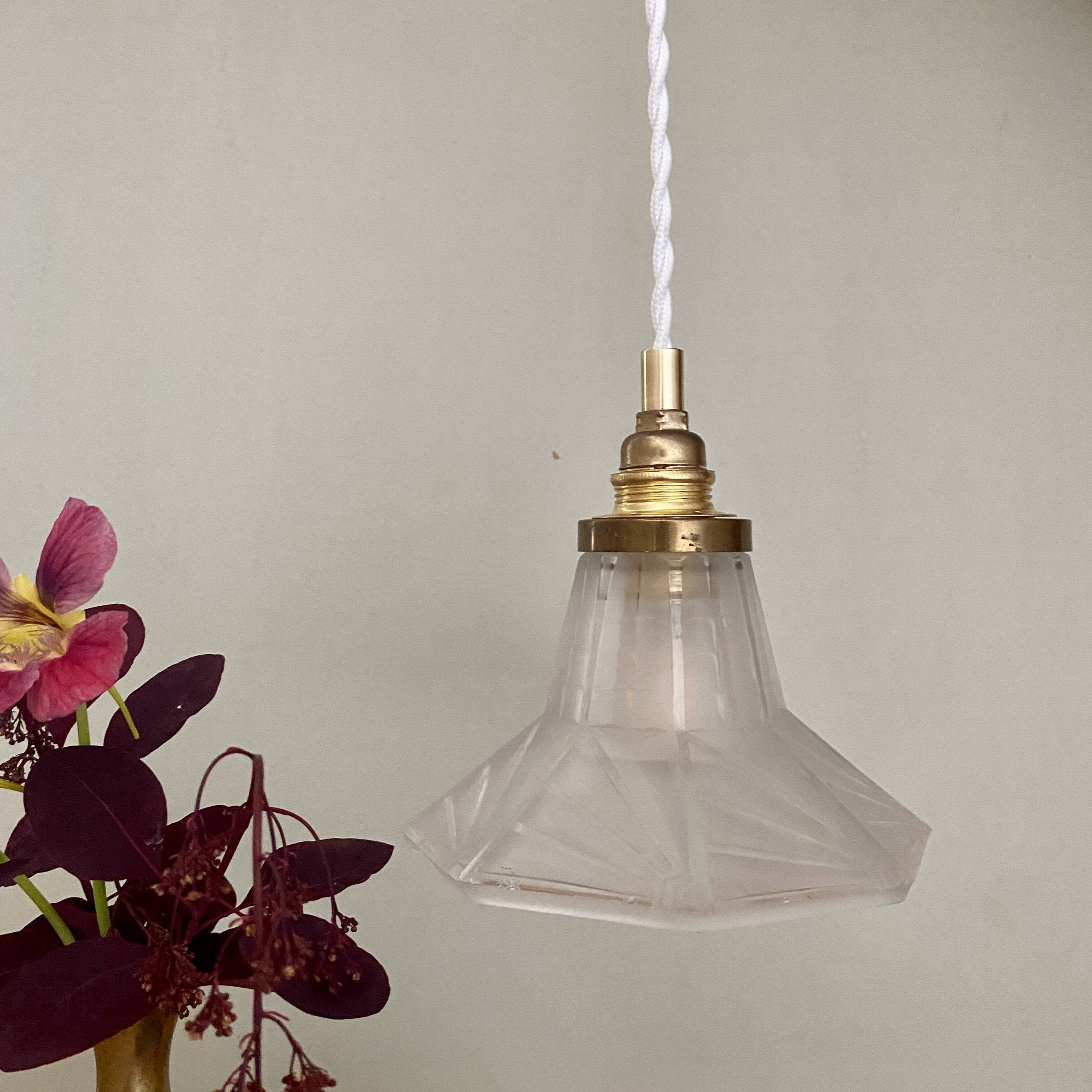 Vintage art deco frosted glass tulip pendant light
