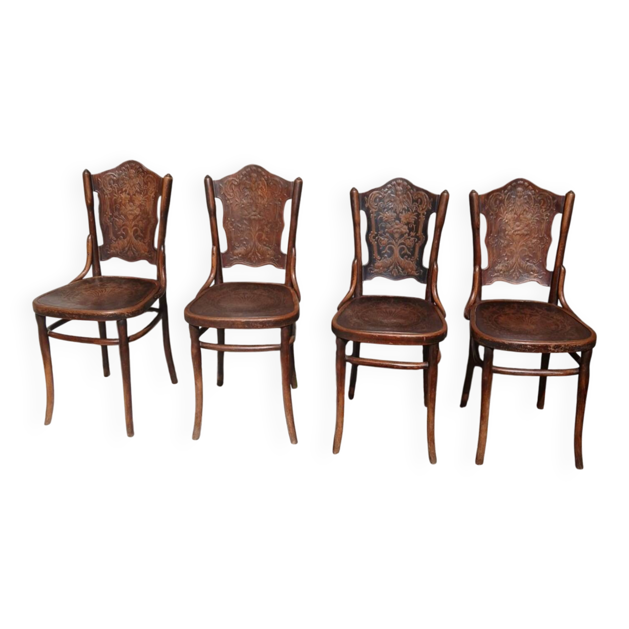Suite de 4 chaises Jacob & Josef Kohn en bois courbé, vers 1900