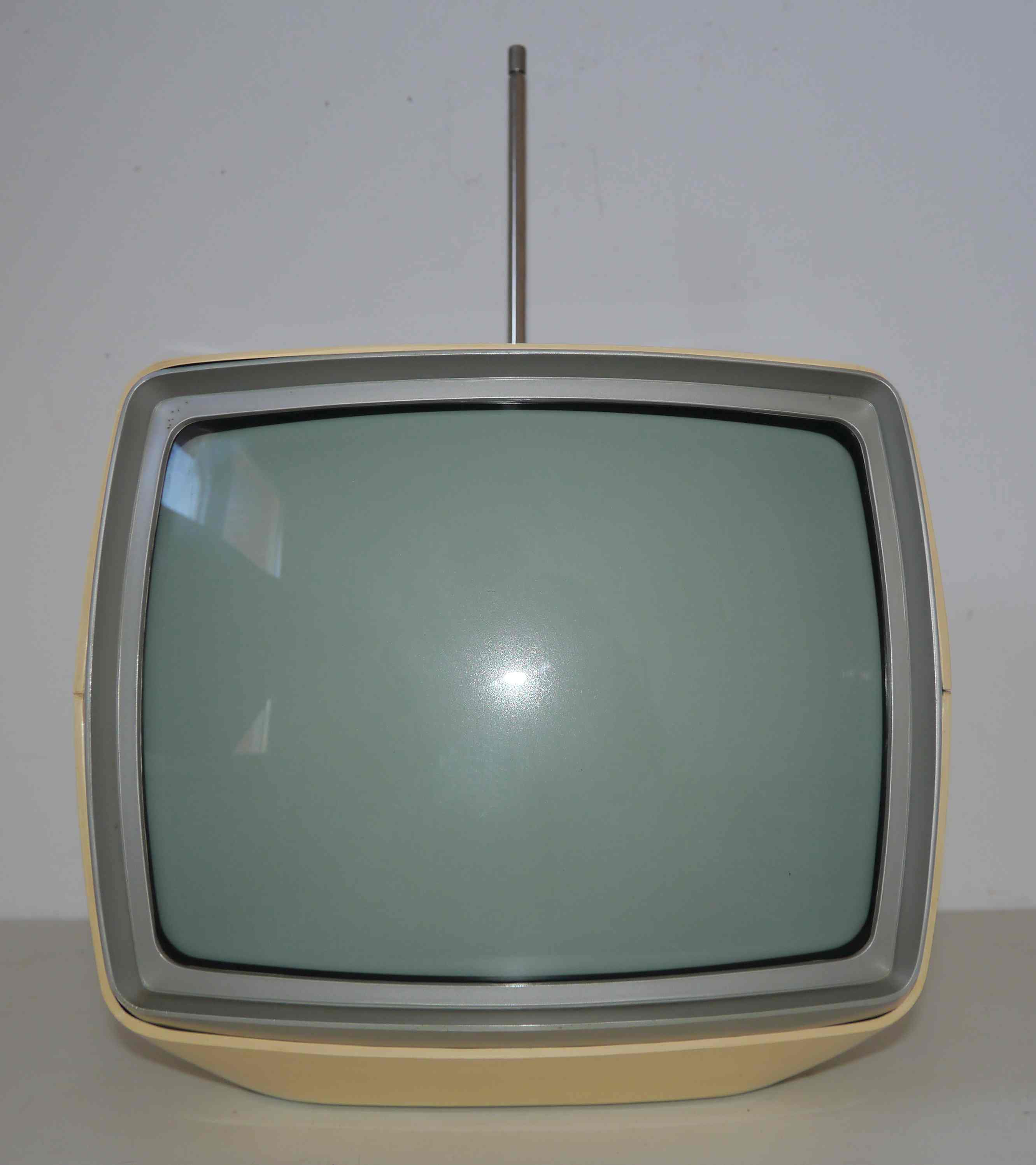 Old Brandt TV type 31.411