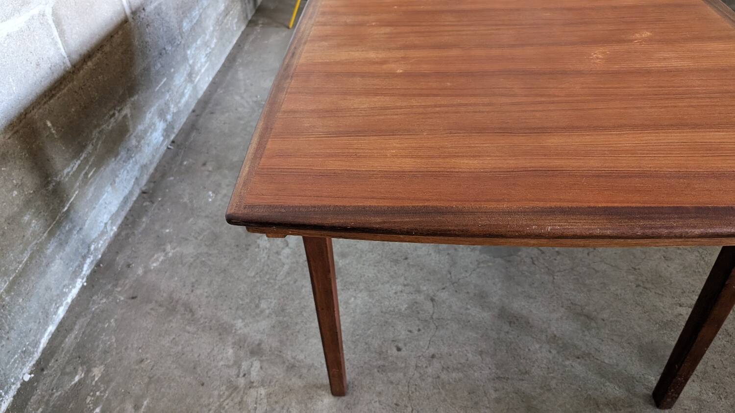 Table scandinave vintage avec rallonges