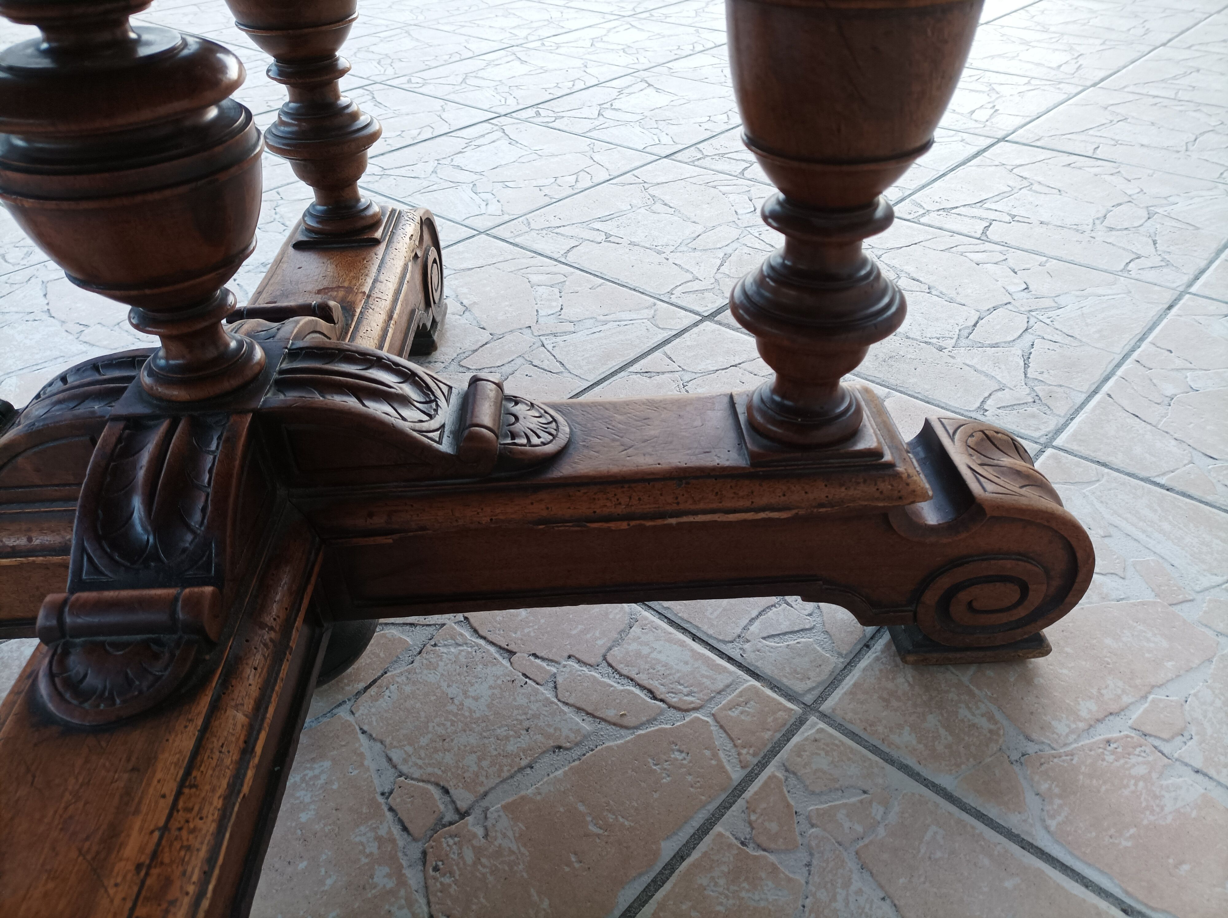 renaissance walnut table 19th century