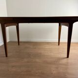 70s Scandinavian-inspired table with extensions