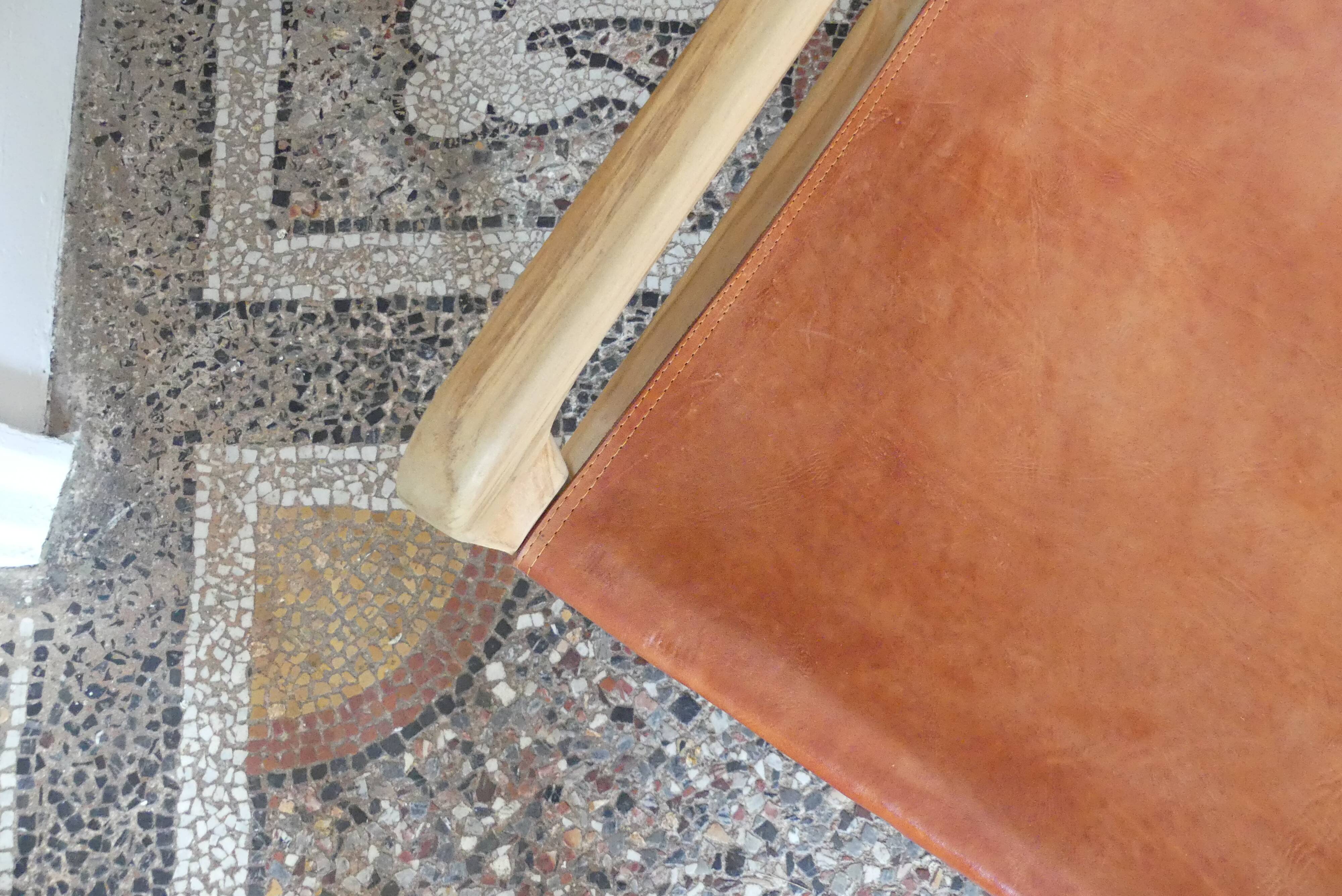 Havana armchair in teak and cowhide leather