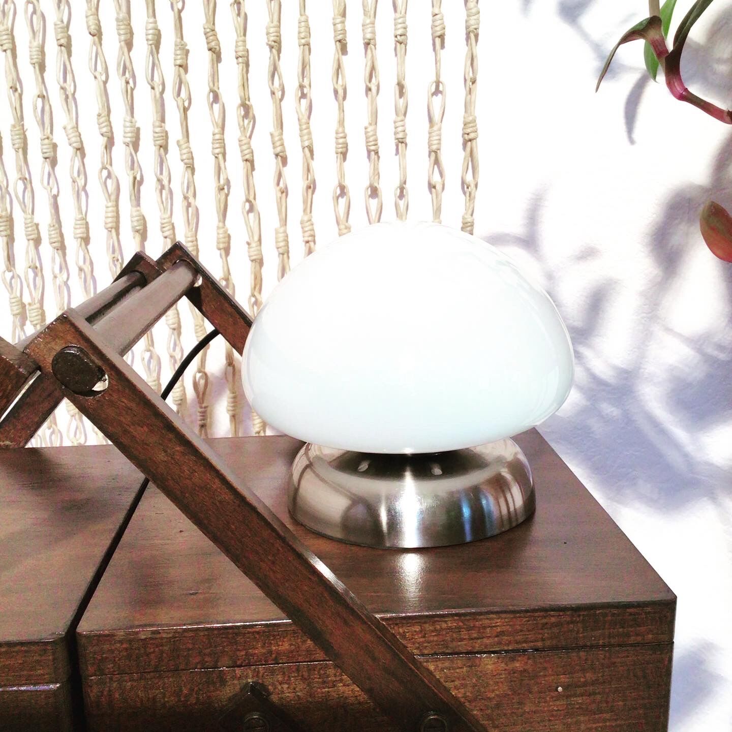 Opaline mushroom lamp