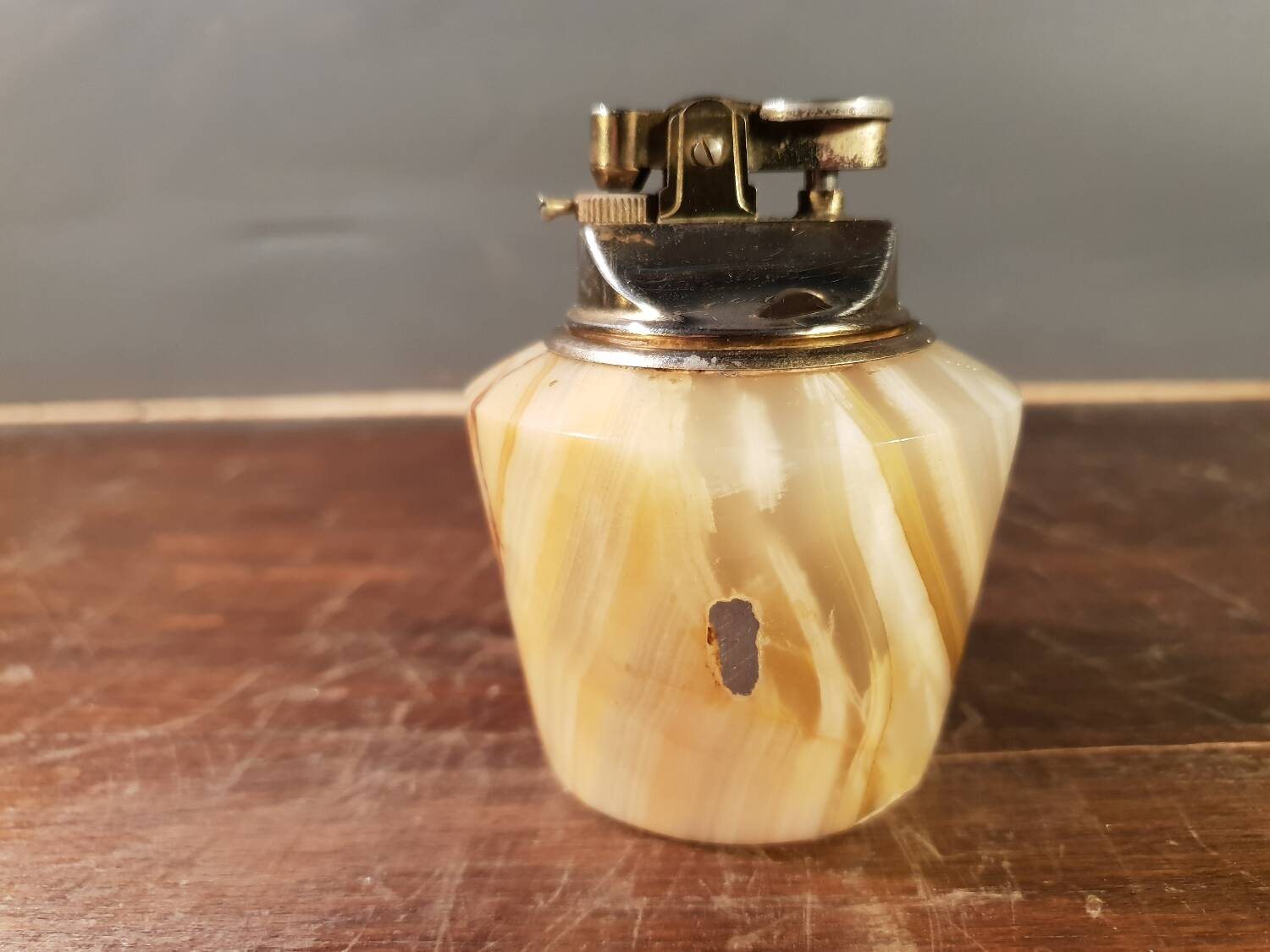 Table lighter