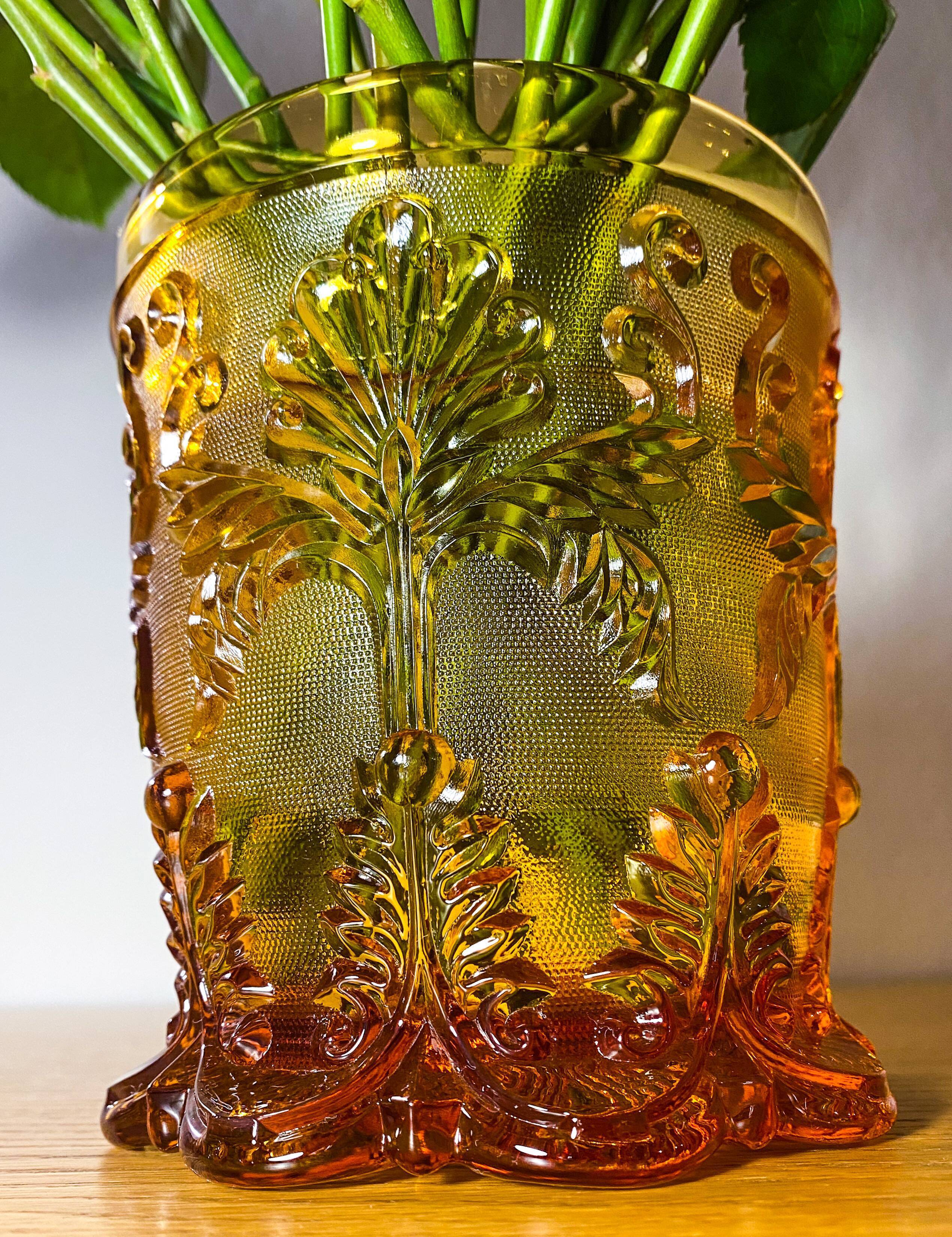 Vase Saint Louis Creusot M.Sablée Rocaille