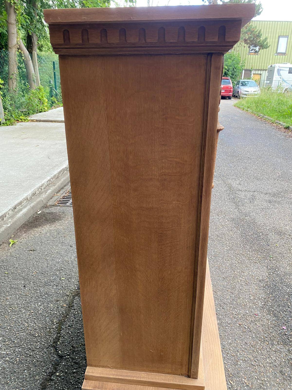Buffet armoire renaissance espagnole rénovée en chêne 1930