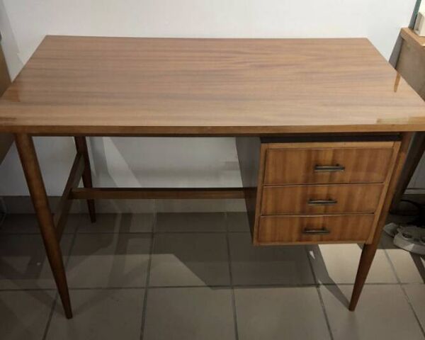 Bureau scandinave vintage années 60 – Plaqué acajou
