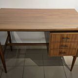 Vintage Scandinavian desk from the 1960s – Mahogany veneer – Dovetail joint