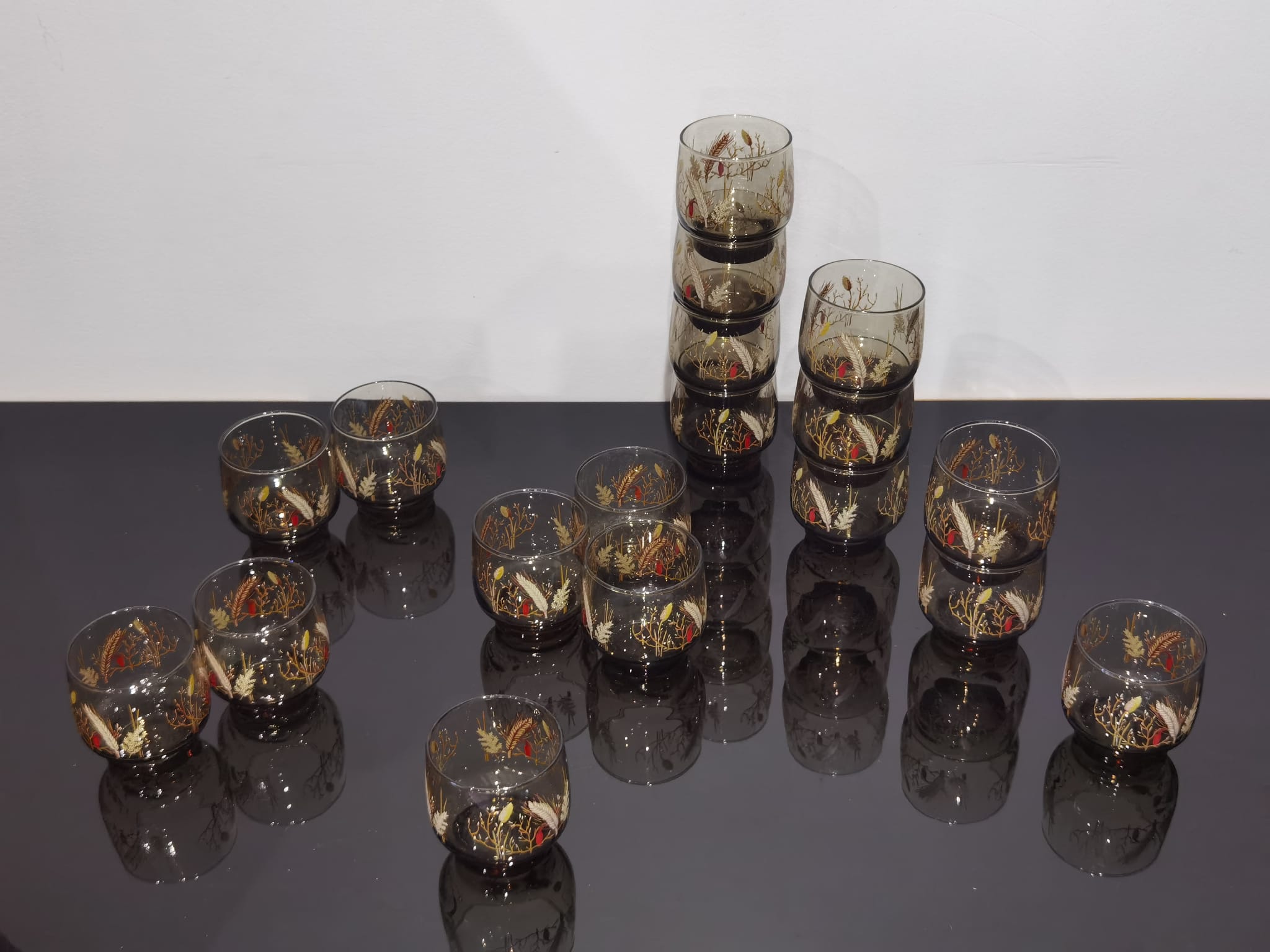 Set of 6 vintage Arcopal glasses in smoked glass country décor "ear of wheat"
