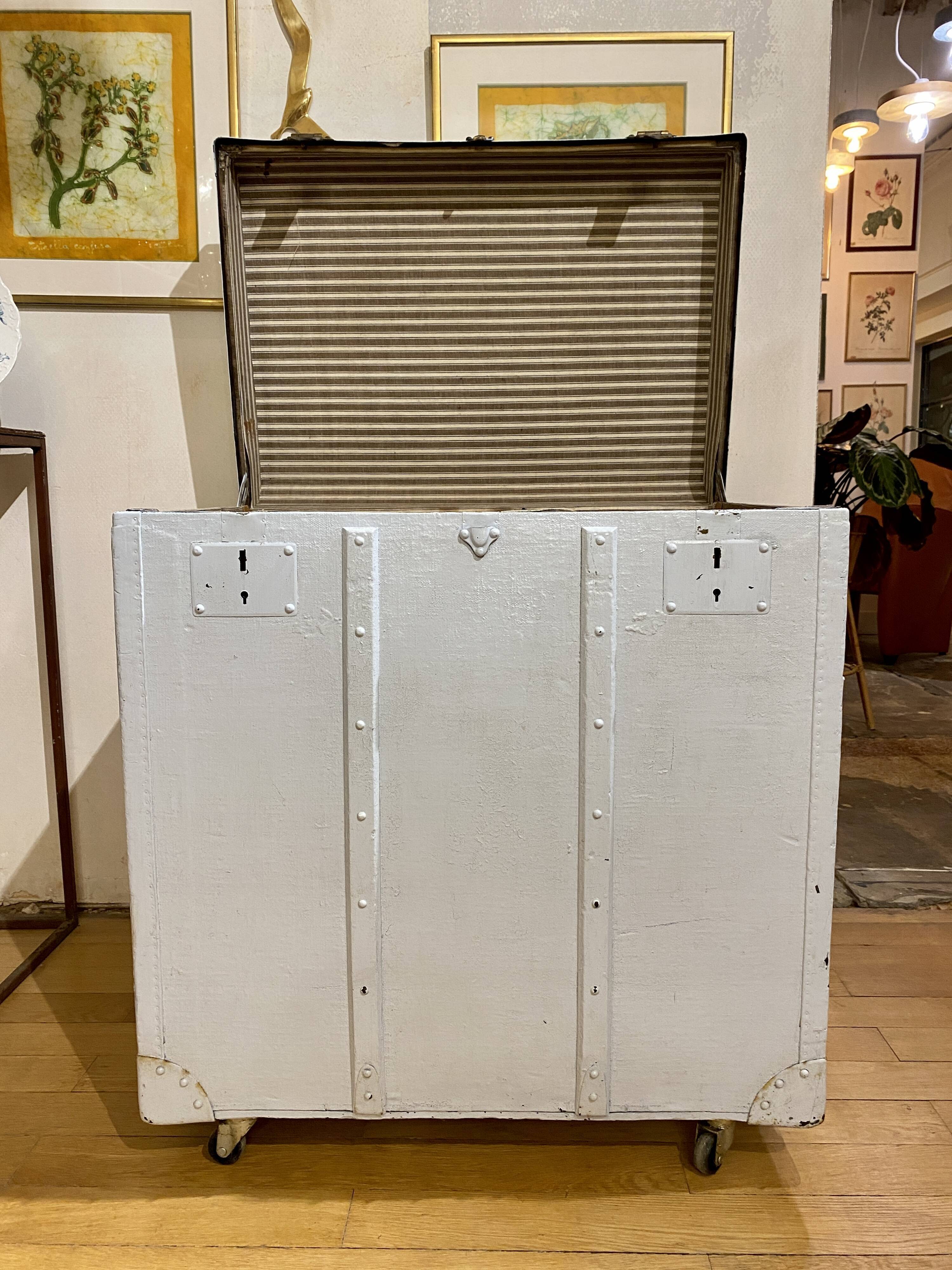 P. Coessens storage trunk