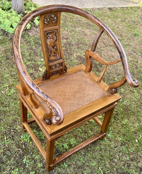 Fauteuil chinois - fer à cheval - Très bon état