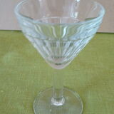 3 glasses bistro 30s