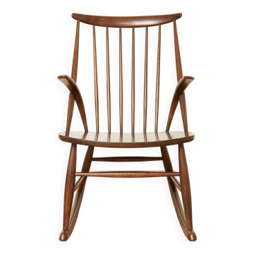 Chaise à bascule Illum Wikkelsø "IW3" pour Niels Eilersen