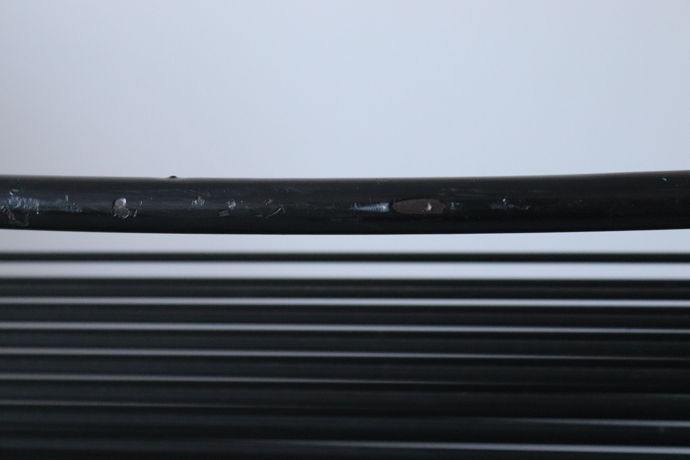 Black chair Spaghetti Giandomenico Belotti for fly line