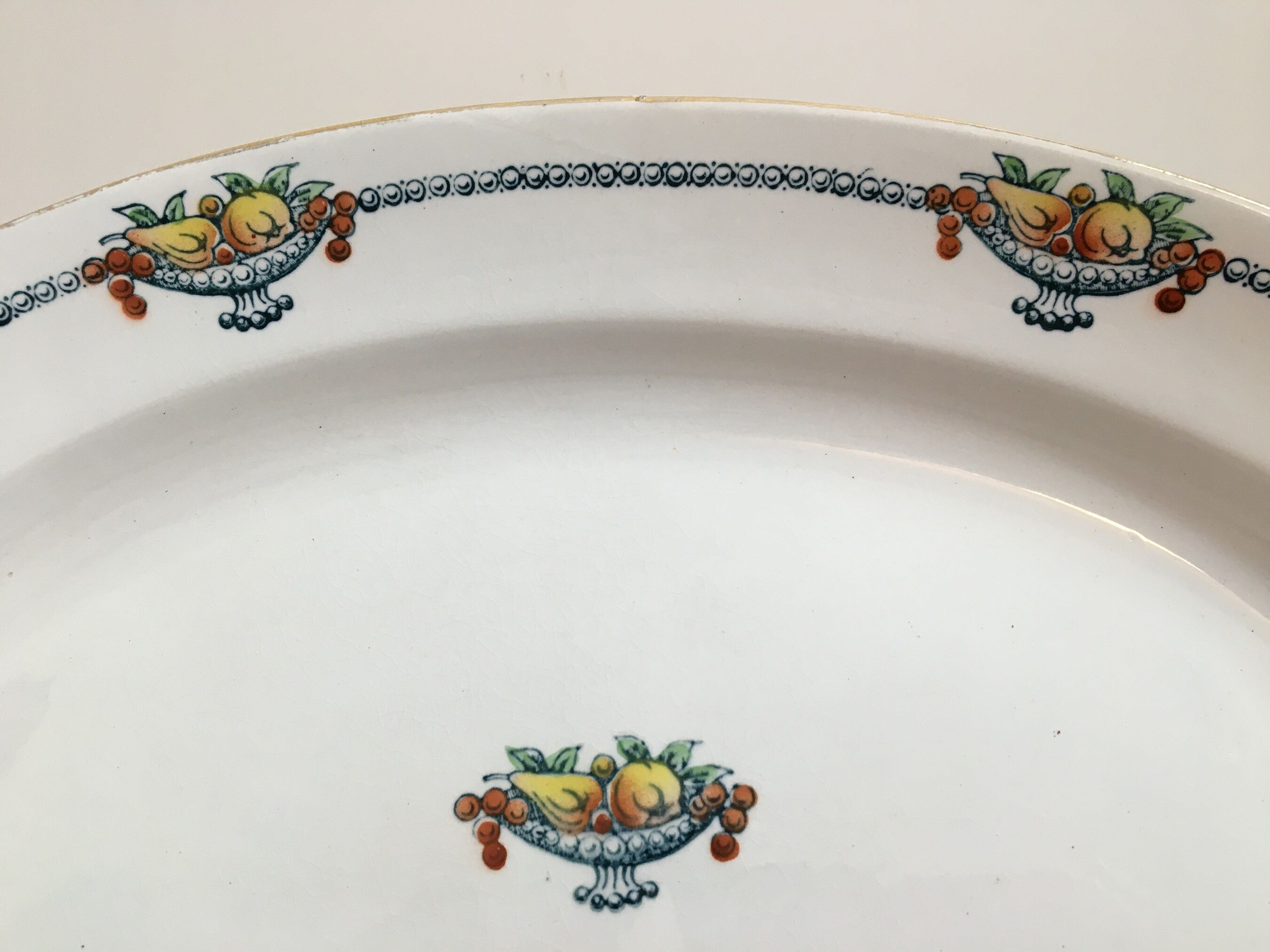 Oval Service Dish "Société des Grands Etablissements Céramique St Amand"