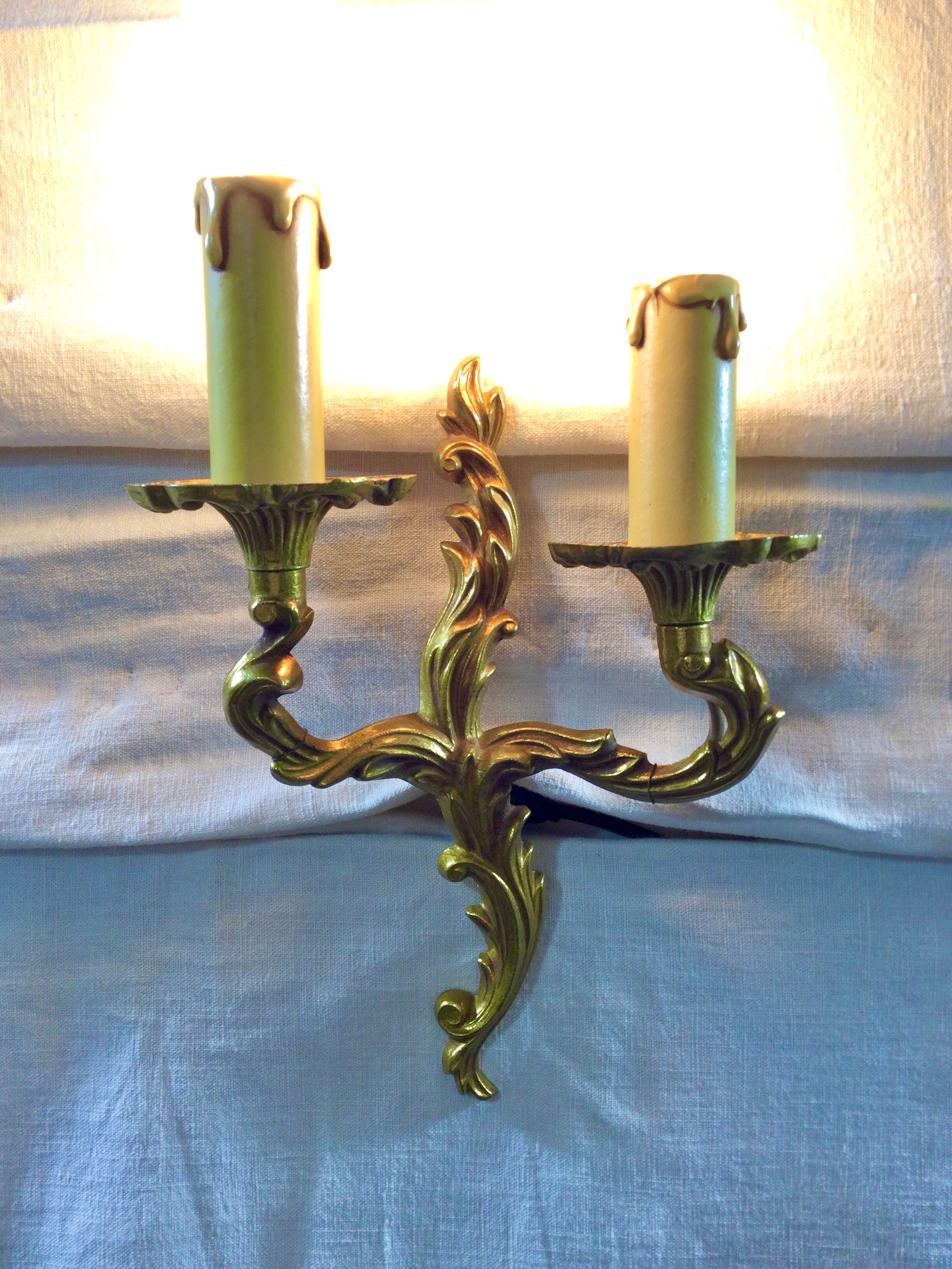 Louis XV style bronze wall lamp with 2 lights
